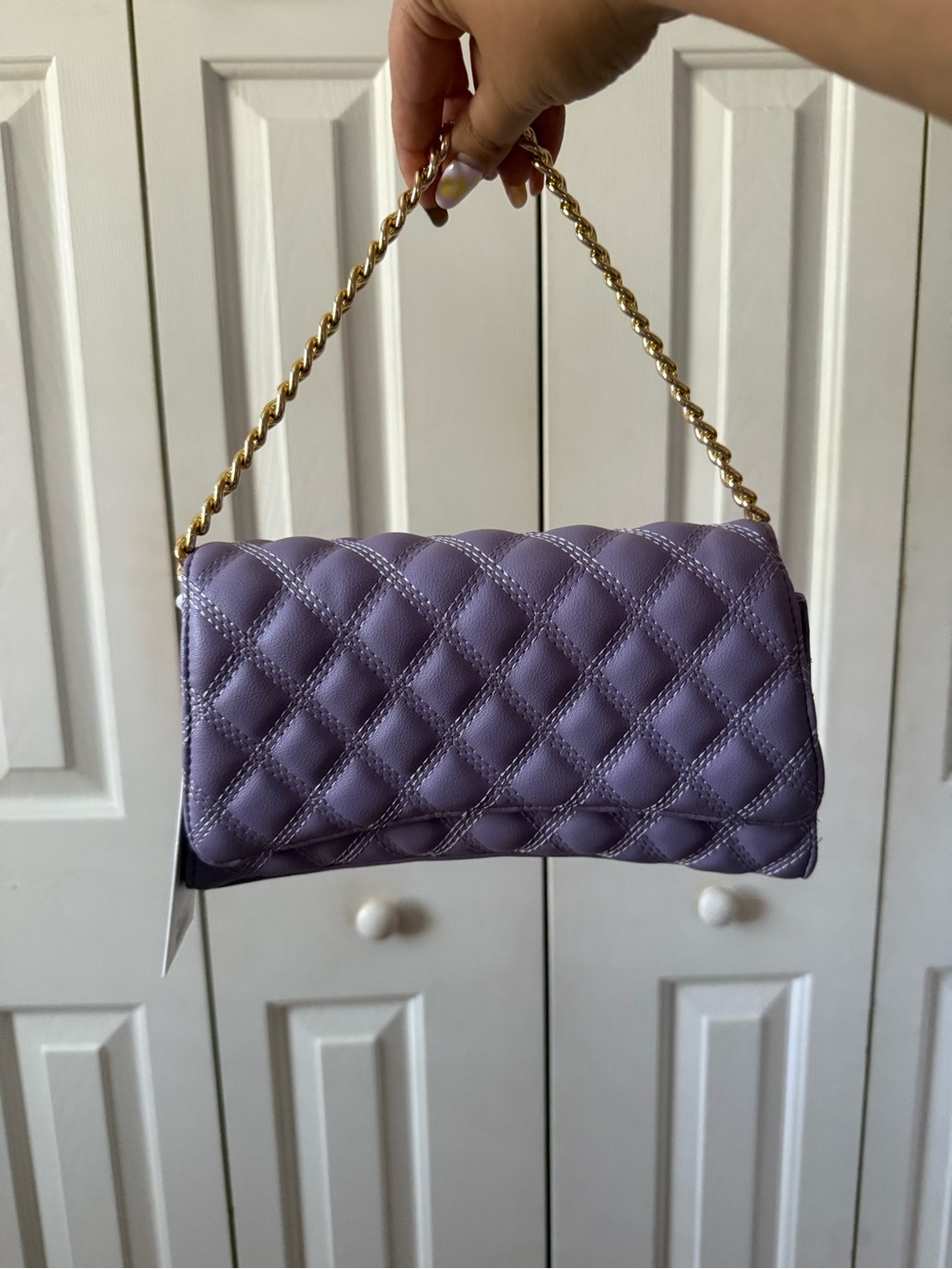 Quilted Lavender Shoulder Bag with Gold Chain